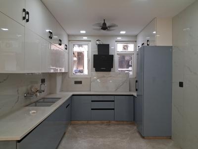 Kitchen Image of 1350 Sq.ft 3 BHK Builder Floor for sale in Paschim Vihar New Delhi for Rs. 26500000