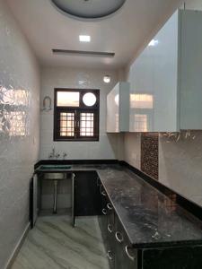 Kitchen Image of 850 Sq.ft 2 BHK Builder Floor for sale in Shalimar Bagh New Delhi for Rs. 10100000