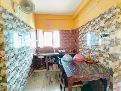 Kitchen Image of 800 Sq.ft 2 BHK Apartment / Flat for sale in Patuli Kolkata for Rs. 2300000