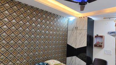 Bedroom Image of 450 Sq.ft 2 BHK Builder Floor for sale in Laxmi Nagar New Delhi for Rs. 6200000