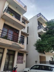 Image of 1215 Sq.ft 3 BHK Builder Floor for sale in Wave City, Ghaziabad for Rs. 8000000