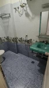 Bathroom Image of 1150 Sq.ft 2 BHK Apartment / Flat for rent in Cox Town Bengaluru for Rs. 40000