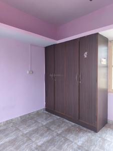Bathroom Image of 200 Sq.ft 1 RK Builder Floor for rent in Halasuru Bengaluru for Rs. 10000