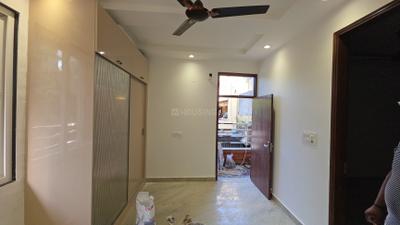 Bedroom Image of 700 Sq.ft 2 BHK Apartment / Flat for rent in Pitampura New Delhi for Rs. 30000