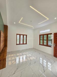 Hall Image of 1400 Sq.ft 4 BHK Independent House for sale in Varapuzha Kochi for Rs. 6500000