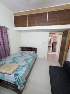 Bedroom Image of 1000 Sq.ft 2 BHK Apartment / Flat for sale in Shyamal Ahmedabad for Rs. 6000000