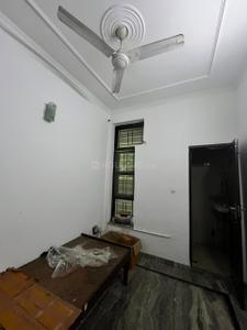 Bedroom Image of 1750 Sq.ft 3 BHK Builder Floor for rent in Sector 49 Noida for Rs. 30000