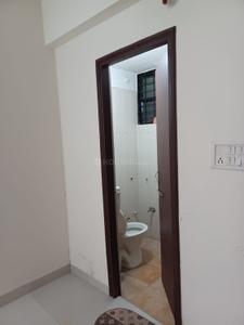 Bathroom Image of 550 Sq.ft 1 BHK Apartment / Flat for sale in Highway Karuna Sagar Appartment, Kanadiya Indore for Rs. 1650000