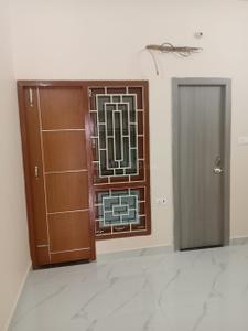 Bedroom Image of 1800 Sq.ft 2 BHK Builder Floor for rent in Gomti Nagar Lucknow for Rs. 25000