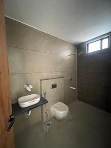 Bathroom Image of 2050 Sq.ft 3 BHK Apartment / Flat for rent in Scheme 78 Indore for Rs. 45000