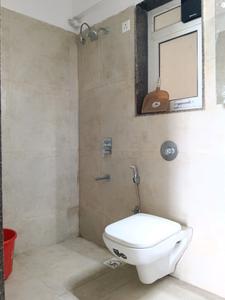 Common Bathroom Image of 680 Sq.ft 2 BHK Apartment / Flat for rent in Puraniks City Reserva Phase 1, Kasarvadavali Thane for Rs. 29899