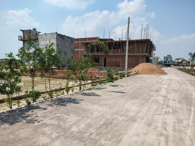 Image of 1000 Sq.ft Residential Plot / Land for sale in DLF Garden City, Lucknow for Rs. 2500000