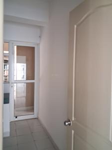 Kitchen Image of 1590 Sq.ft 3 BHK Apartment / Flat for sale in Paras Tierea, Sector 137 Noida for Rs. 13500000
