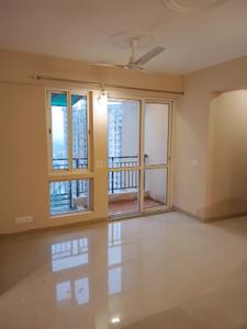 Hall Image of 953 Sq.ft 2 BHK Apartment / Flat for rent in Jaypee Kosmos, Sector 134 Noida for Rs. 24000