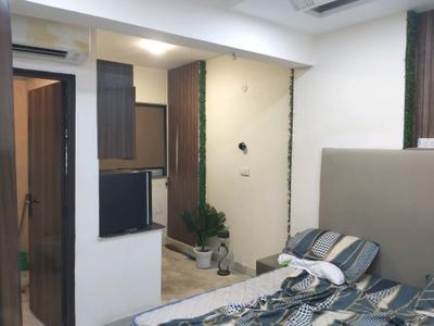 Bedroom Image of 367 Sq.ft 1 RK Apartment / Flat for rent in DLF Capital Greens, Karampura New Delhi for Rs. 23500