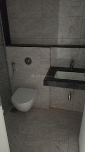Image of 910 Sq.ft 2 BHK Apartment / Flat for sale in Amanora Gold Towers 44 45 And 46, Hadapsar, Pune for Rs. 11000000