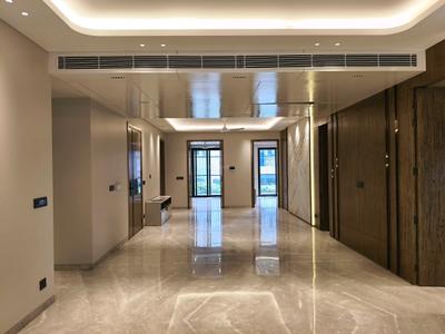 Living Room Image of 3250 Sq.ft 4.5 BHK Builder Floor for sale in Greenwood City Floors, Sector 45 Gurgaon for Rs. 58000000
