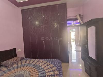 Bedroom Image of 1250 Sq.ft 2 BHK Builder Floor for rent in Gomti Nagar Lucknow for Rs. 20000