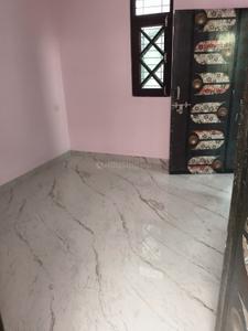 Bedroom Image of 600 Sq.ft 2 BHK Independent House for rent in Alambagh Lucknow for Rs. 10000