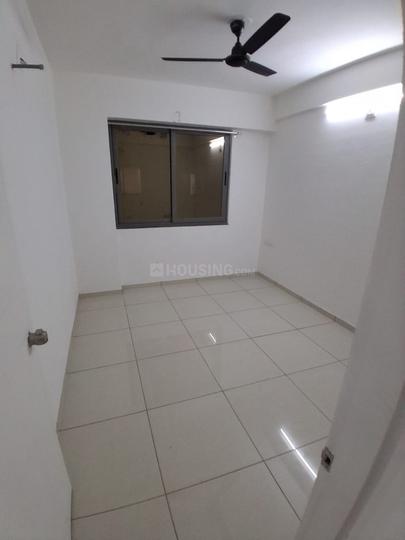 SHAH ESTATE Main Image 1