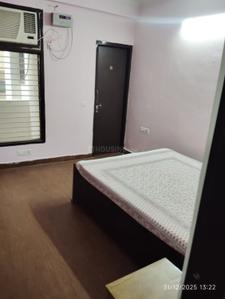 Bedroom Image of 1050 Sq.ft 2 BHK Builder Floor for rent in Sector 27 Gurgaon for Rs. 40000