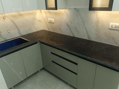 Kitchen Image of 650 Sq.ft 1 BHK Apartment / Flat for sale in Sector 104 Noida for Rs. 2600000