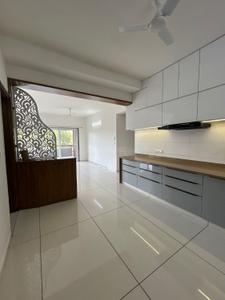 Kitchen Image of 2800 Sq.ft 4 BHK Apartment / Flat for rent in Darshanam Club Life, Undera Vadodara for Rs. 42000