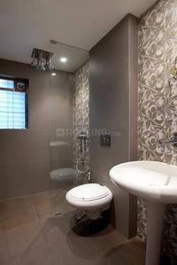 Bathroom Image of 2700 Sq.ft 4 BHK Apartment / Flat for sale in Kalash Sagar, Nerul Navi Mumbai for Rs. 110000000