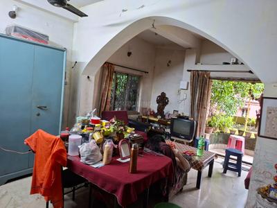 Living Room Image of 2000 Sq.ft 5 BHK Independent House for sale in Jadavpur Kolkata for Rs. 9000000