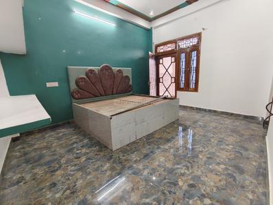 Bedroom Image of 3000 Sq.ft 3 BHK Builder Floor for rent in Sahadatganj Ayodhya for Rs. 19500