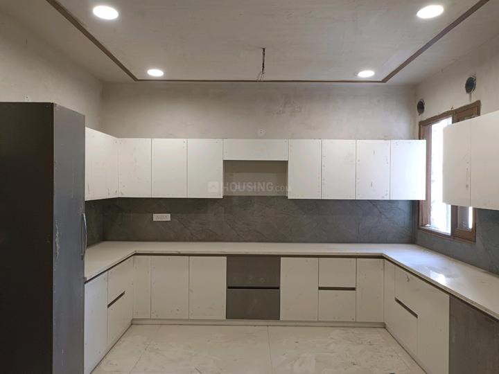 Sector 37 Main Image 1