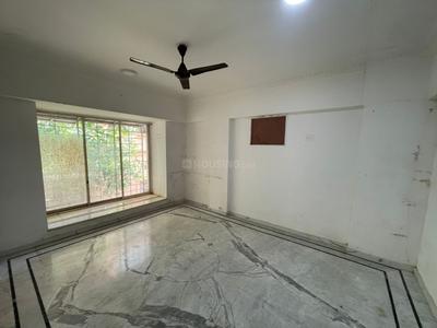 Bedroom Image of 1450 Sq.ft 3 BHK Apartment / Flat for rent in Santacruz West Mumbai for Rs. 160000