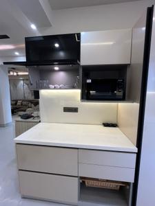 Kitchen Image of 1100 Sq.ft 2 BHK Apartment / Flat for rent in Express Garden, Indirapuram Ghaziabad for Rs. 38000