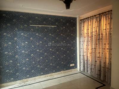 Bedroom Image of 1800 Sq.ft 2.5 BHK Builder Floor for rent in Sarvapriya Vihar New Delhi for Rs. 75000