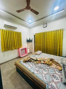 Bedroom Image of 2700 Sq.ft 4 BHK Independent House for sale in Ghatlodiya Ahmedabad for Rs. 25000000