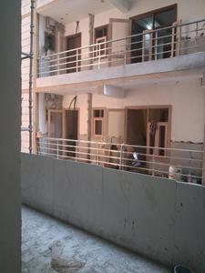 Bedroom One Image of 1700 Sq.ft 3.5 BHK Apartment / Flat for sale in DM Infra, Sector 104 Noida for Rs. 6475000