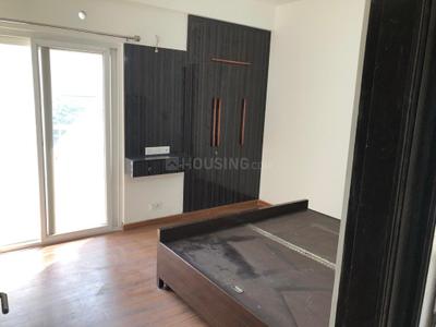 Bedroom Image of 1024 Sq.ft 2 BHK Apartment / Flat for rent in Mahagun Mantra, Noida Extension Greater Noida for Rs. 17000