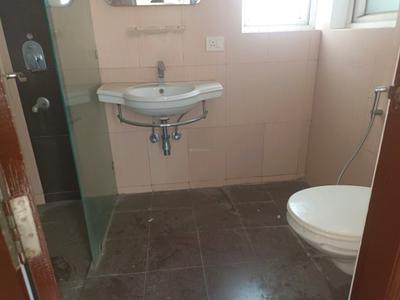 Common Bathroom Image of 1380 Sq.ft 2 BHK Apartment / Flat for sale in Ramprastha The Edge Towers, Sector 37D Gurgaon for Rs. 11800000