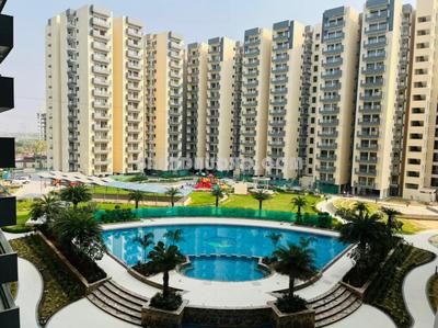 Image of 1300 Sq.ft 3 BHK Apartment / Flat for sale in Azea Botanica, Vrindavan Yojana, Lucknow for Rs. 13500000
