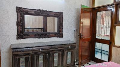 Bathroom Image of 1440 Sq.ft 3 BHK Builder Floor for sale in Mukherjee Nagar New Delhi for Rs. 13500000