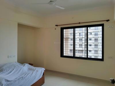 Bedroom Image of 1900 Sq.ft 4 BHK Apartment / Flat for rent in Kasarvadavali Thane for Rs. 72000