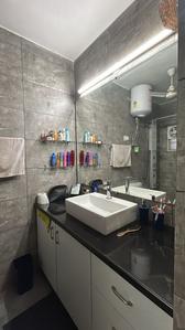 Bathroom Image of 1267 Sq.ft 3 BHK Apartment / Flat for sale in ATS Greens I, Sector 50 Noida for Rs. 19000000