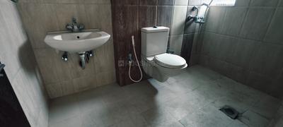 Bathroom Image of 2000 Sq.ft 3 BHK Apartment / Flat for sale in Behala Chowrasta Kolkata for Rs. 9500000