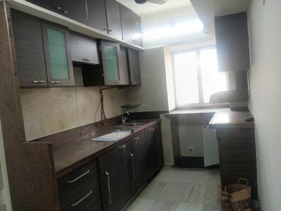 Kitchen Image of 575 Sq.ft 1 BHK Apartment / Flat for rent in Highway Park, Kandivali East Mumbai for Rs. 35000