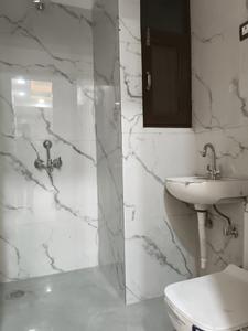 Common Bathroom Image of 1050 Sq.ft 2 BHK Apartment / Flat for sale in Krishna Elite Homes, Noida Extension Greater Noida for Rs. 4000000