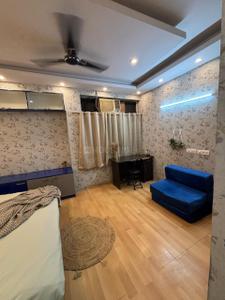 Living Room Image of 1400 Sq.ft 3 BHK Apartment / Flat for rent in Unitech Horizon, Sector PI Greater Noida for Rs. 60000
