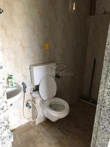 Bathroom Image of 732 Sq.ft 2 BHK Apartment / Flat for rent in Jaimini Appartment, Sardar Colony Ahmedabad for Rs. 22000