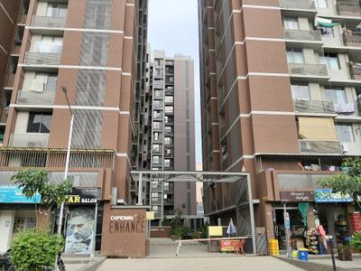 Gated Community Images of 1700 Sq.ft 3 BHK Apartment / Flat for sale in Captown Enhance, Shilaj Ahmedabad for Rs. 9500000