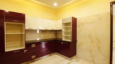 Kitchen Image of 3200 Sq.ft 3 BHK Builder Floor for rent in Sector 36 Noida for Rs. 85000
