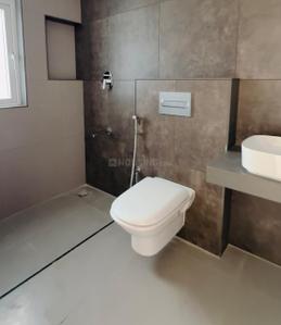 Bathroom Image of 2854 Sq.ft 4 BHK Apartment / Flat for sale in Edappally Kochi for Rs. 26500000